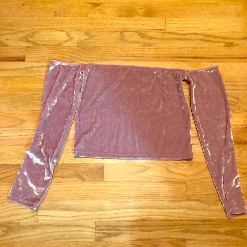 Kendall & Kylie crop top